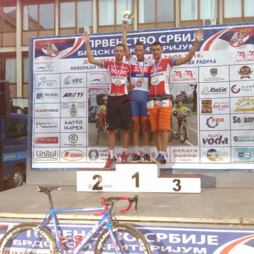 Šest medalja za bicikliste “Borca” na prvenstvu Srbije u brdskoj i kriterijum vožnji